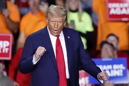 Cântecul ales de Donald Trump pentru a-şi revendica victoria. Melodia a fost folosită şi de foştii preşedinţi Reagan şi Bush Cântecul ales de Donald Trump pentru a-şi revendica victoria. Melodia a fost folosită şi de foştii preşedinţi Reagan şi Bush