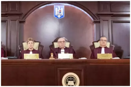 Sesizare pentru repetarea primului tur al alegerilor prezidenţiale în condiţii de legalitate, depusă la CCR Sesizare pentru repetarea primului tur al alegerilor prezidenţiale în condiţii de legalitate, depusă la CCR