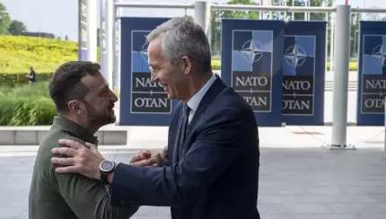 Ucraina va putea adera la NATO în următorii zece ani, speră Stoltenberg Ucraina va putea adera la NATO în următorii zece ani, speră Stoltenberg
