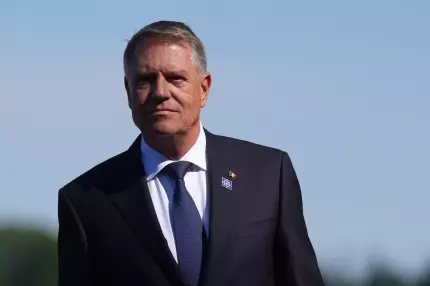 Demisia lui Iohannis. Ce scrie presa străină: Un efort de a calma tensiunile politice după anularea alegerilor Demisia lui Iohannis. Ce scrie presa străină: Un efort de a calma tensiunile politice după anularea alegerilor