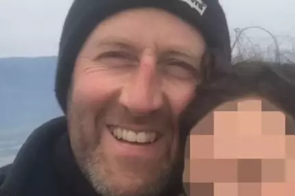 Oliver Erb, fost poliţist de origine franceză, acuzat de dublă crimă - şi-a ucis fosta soţie şi pe noul ei iubit Oliver Erb, fost poliţist, şi-a ucis fosta soţie şi pe noul ei iubit în apartamentul lor din Roppentzwiller, Franţa