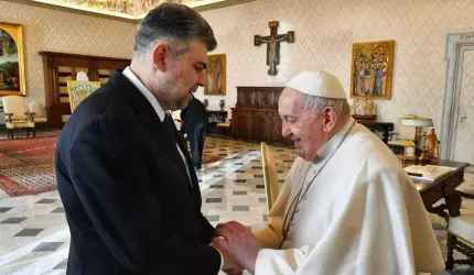 Mesajele politicienilor români după moartea Papei Francisc. Patriarhul Daniel: Împărtășim durerea provocată de această pierdere