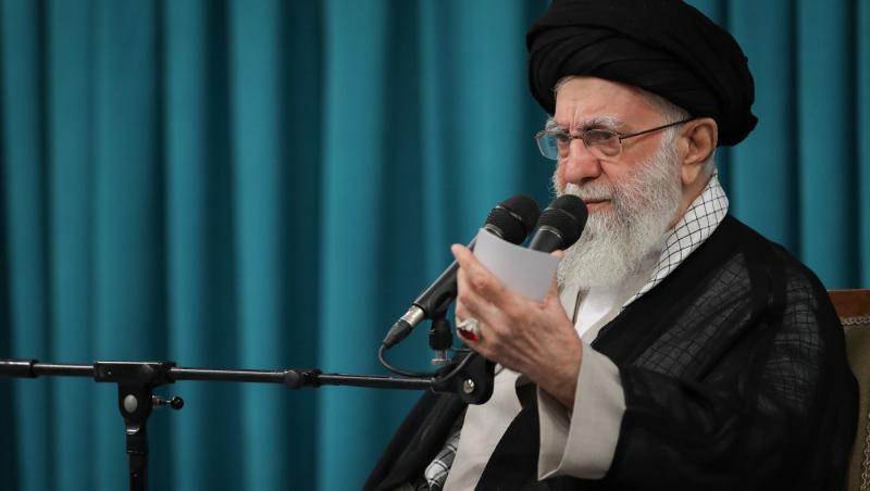 Khamenei, răspuns pentru Trump: Nu ne predăm. Rusia avertizează SUA să nu ajute militar Israelul
