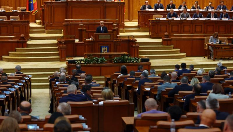 Abrudean şi Grindeanu, şefii Senatului şi Camerei Deputaţilor. Busuioc şi Asztalos, votaţi judecători CCR