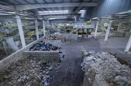 Copilaş, descoperit decapitat şi dezmembrat la o groapă de gunoi din Spania. Avea doar 5 zile când a fost ucis Copilaş, descoperit decapitat şi dezmembrat la o groapă de gunoi din Spania. Avea doar 5 zile când a fost ucis